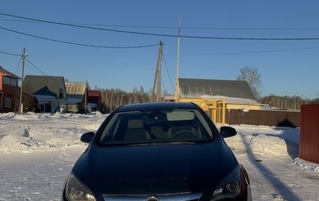 Opel Astra J, 2011 год, 680 000 рублей, 1 фотография