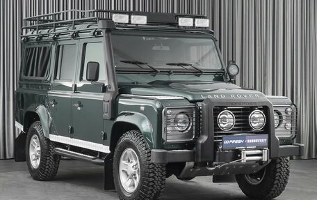 Land Rover Defender I, 2010 год, 3 990 000 рублей, 1 фотография