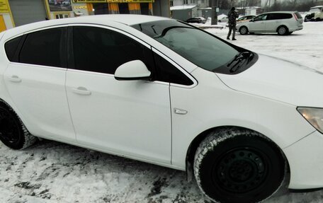 Opel Astra J, 2010 год, 750 000 рублей, 5 фотография