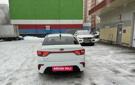 KIA Rio IV, 2018 год, 1 550 000 рублей, 7 фотография