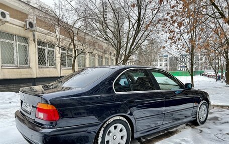 BMW 5 серия, 2001 год, 865 000 рублей, 14 фотография