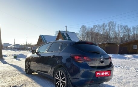 Opel Astra J, 2011 год, 680 000 рублей, 17 фотография