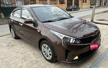 KIA Rio IV, 2021 год, 1 595 000 рублей, 10 фотография