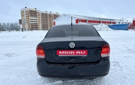 Volkswagen Polo VI (EU Market), 2013 год, 830 000 рублей, 2 фотография