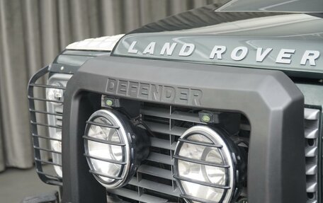 Land Rover Defender I, 2010 год, 3 990 000 рублей, 10 фотография