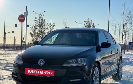 Volkswagen Jetta VI, 2014 год, 1 199 000 рублей, 2 фотография