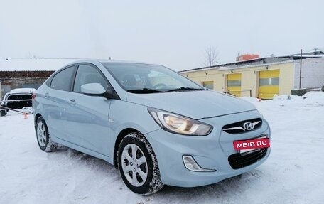 Hyundai Solaris II рестайлинг, 2011 год, 790 000 рублей, 10 фотография