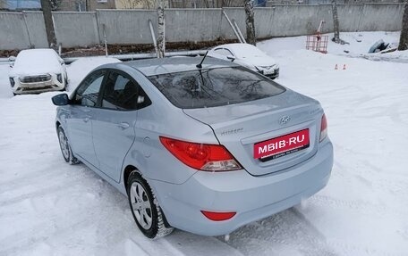 Hyundai Solaris II рестайлинг, 2011 год, 790 000 рублей, 16 фотография