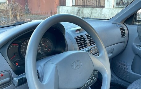 Hyundai Accent II, 2008 год, 650 000 рублей, 13 фотография