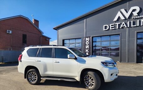 Toyota Land Cruiser Prado 150 рестайлинг 2, 2018 год, 4 500 000 рублей, 1 фотография