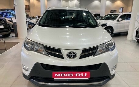 Toyota RAV4, 2014 год, 1 819 000 рублей, 2 фотография