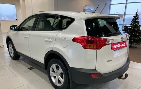 Toyota RAV4, 2014 год, 1 819 000 рублей, 6 фотография