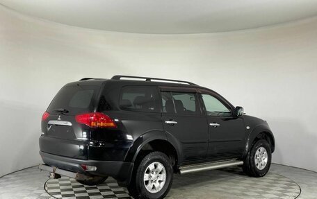 Mitsubishi Pajero Sport II рестайлинг, 2013 год, 1 850 000 рублей, 5 фотография