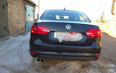 Volkswagen Jetta VI, 2011 год, 650 000 рублей, 3 фотография