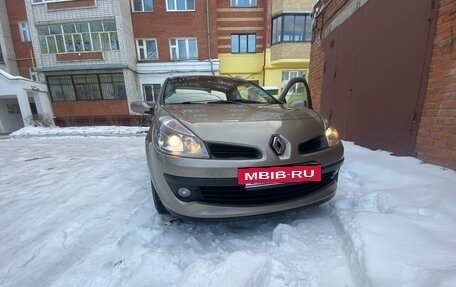 Renault Clio III, 2009 год, 650 000 рублей, 2 фотография