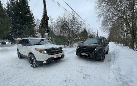 Ford Explorer VI, 2013 год, 2 600 000 рублей, 3 фотография