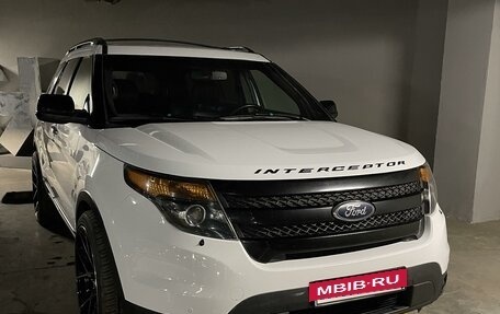 Ford Explorer VI, 2013 год, 2 600 000 рублей, 9 фотография