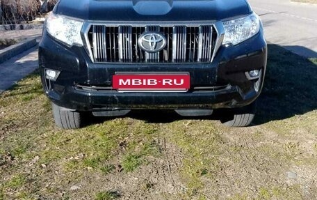 Toyota Land Cruiser Prado 150 рестайлинг 2, 2019 год, 5 500 000 рублей, 11 фотография