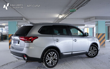 Mitsubishi Outlander III рестайлинг 3, 2018 год, 2 223 698 рублей, 3 фотография