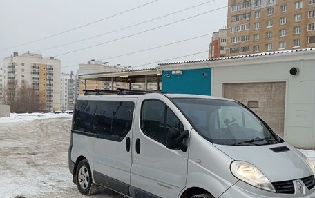 Renault Trafic, 2010 год, 1 655 000 рублей, 6 фотография