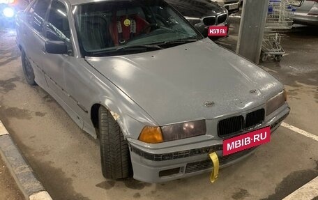 BMW 3 серия, 1992 год, 300 000 рублей, 1 фотография