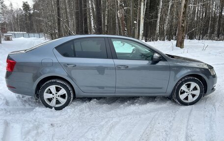 Skoda Octavia, 2018 год, 1 745 000 рублей, 7 фотография