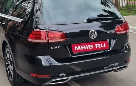 Volkswagen Golf VII, 2018 год, 1 920 000 рублей, 2 фотография