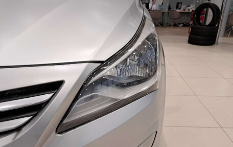 Hyundai Solaris II рестайлинг, 2015 год, 890 000 рублей, 21 фотография