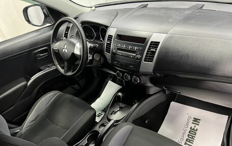 Mitsubishi Outlander III рестайлинг 3, 2011 год, 1 195 000 рублей, 14 фотография