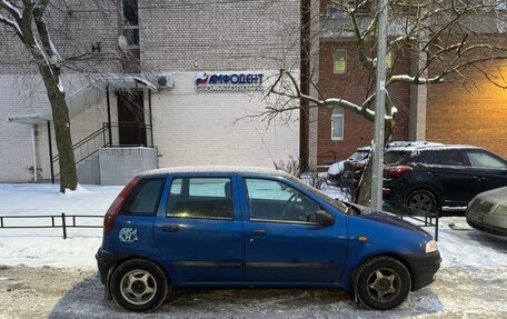 Fiat Punto III Punto Evo рестайлинг, 1998 год, 135 000 рублей, 3 фотография