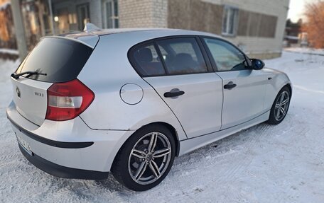 BMW 1 серия, 2006 год, 659 000 рублей, 3 фотография