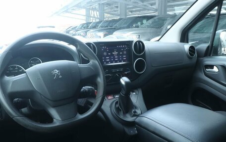 Peugeot Partner II рестайлинг 2, 2021 год, 2 288 000 рублей, 8 фотография