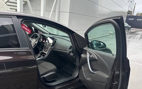 Opel Astra J, 2013 год, 890 000 рублей, 8 фотография