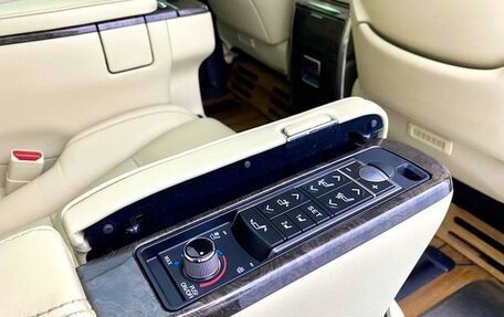 Toyota Alphard III, 2021 год, 8 999 999 рублей, 10 фотография