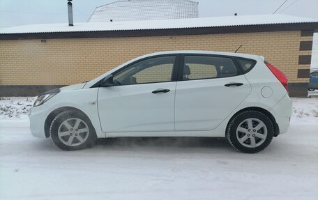 Hyundai Solaris II рестайлинг, 2013 год, 847 000 рублей, 6 фотография