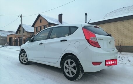 Hyundai Solaris II рестайлинг, 2013 год, 847 000 рублей, 3 фотография