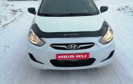 Hyundai Solaris II рестайлинг, 2013 год, 847 000 рублей, 7 фотография