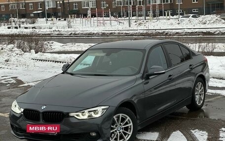 BMW 3 серия, 2017 год, 2 550 000 рублей, 14 фотография