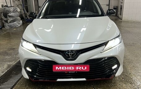 Toyota Camry, 2020 год, 2 950 000 рублей, 1 фотография