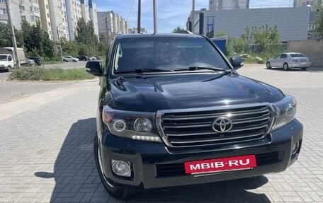 Toyota Land Cruiser 200, 2014 год, 4 950 000 рублей, 10 фотография