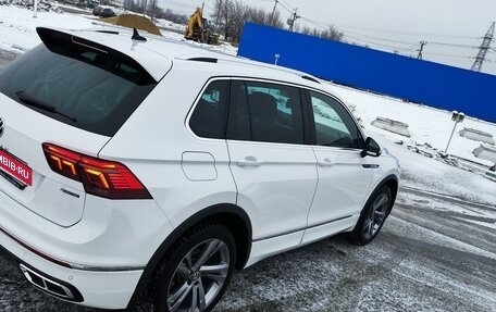 Volkswagen Tiguan II, 2021 год, 3 800 000 рублей, 12 фотография