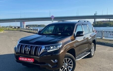 Toyota Land Cruiser Prado 150 рестайлинг 2, 2018 год, 5 490 000 рублей, 7 фотография