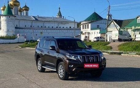 Toyota Land Cruiser Prado 150 рестайлинг 2, 2018 год, 5 490 000 рублей, 17 фотография