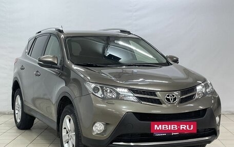 Toyota RAV4, 2014 год, 1 970 000 рублей, 2 фотография