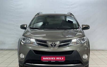 Toyota RAV4, 2014 год, 1 970 000 рублей, 3 фотография