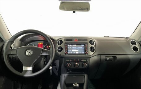 Volkswagen Tiguan I, 2008 год, 920 000 рублей, 10 фотография