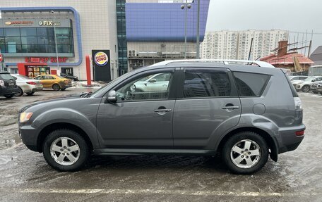 Mitsubishi Outlander III рестайлинг 3, 2010 год, 1 050 000 рублей, 3 фотография