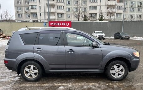 Mitsubishi Outlander III рестайлинг 3, 2010 год, 1 050 000 рублей, 4 фотография