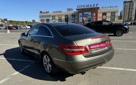 Mercedes-Benz E-Класс, 2012 год, 1 570 000 рублей, 3 фотография