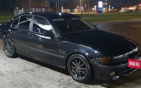 BMW 5 серия, 1998 год, 680 000 рублей, 2 фотография